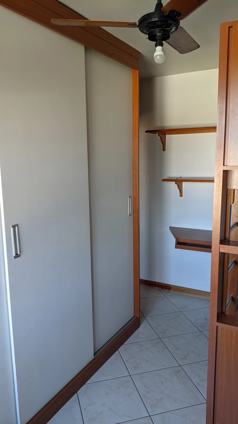 Armários do apartamento